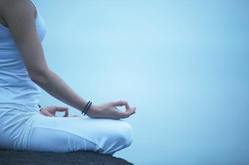 瑜伽，给予心灵另一条路