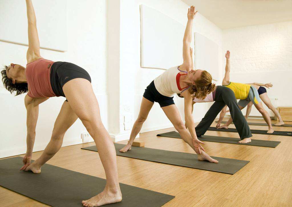 瑜伽学校哪个好