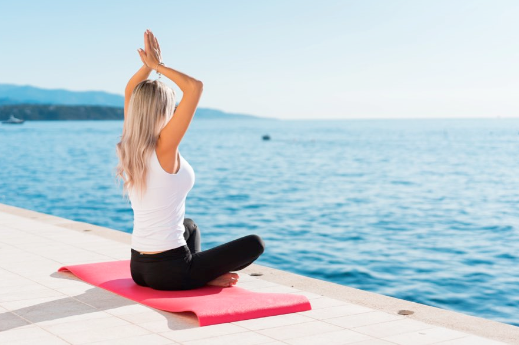 女生很瘦可以练瑜伽吗？