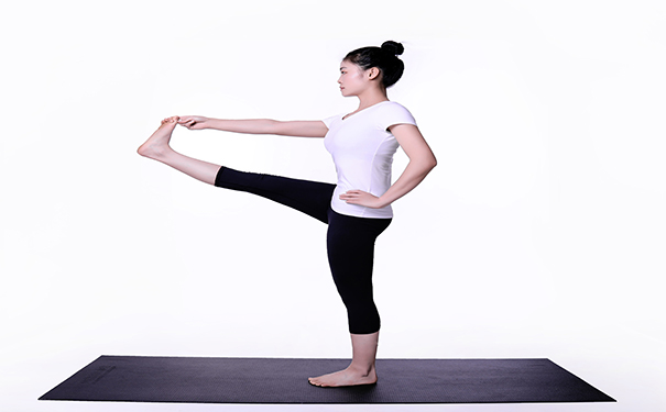 亚协体育的瑜伽私教好吗？