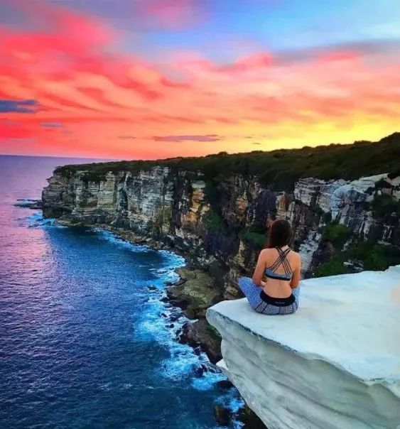 瑜伽倒立能缓解痛经？别傻了