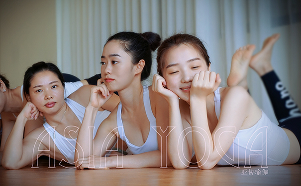 双人瑜伽的好处