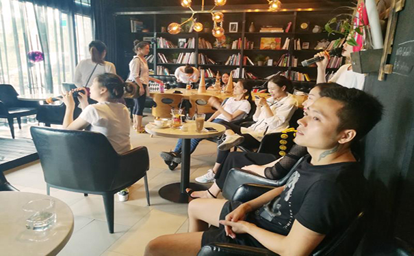 儿童瑜伽有什么好处?你真的要小心点