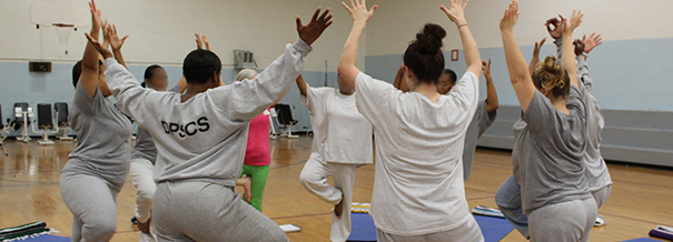 瑜伽为什么能给我们带来这么多好处？