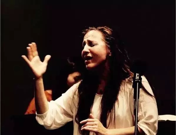 唱诵瑜伽是什么？有什么好处？