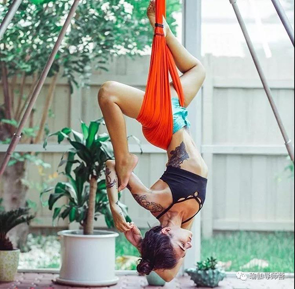 空中瑜伽培训班哪家口碑好？