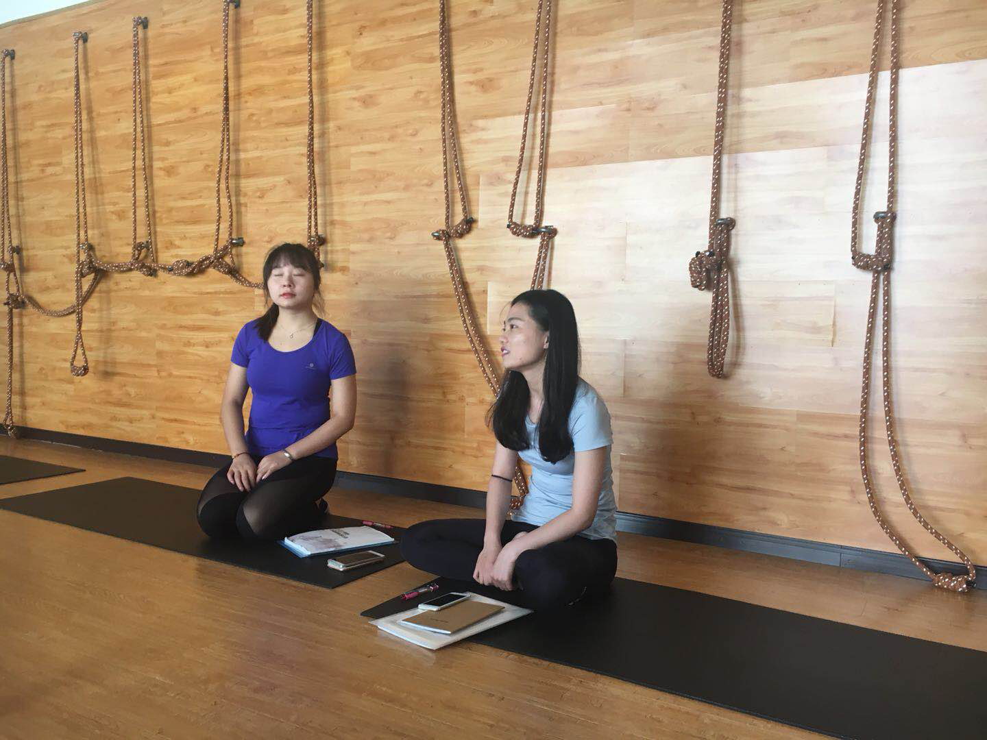 比较好点瑜伽培训机构有哪些，该怎么选择？