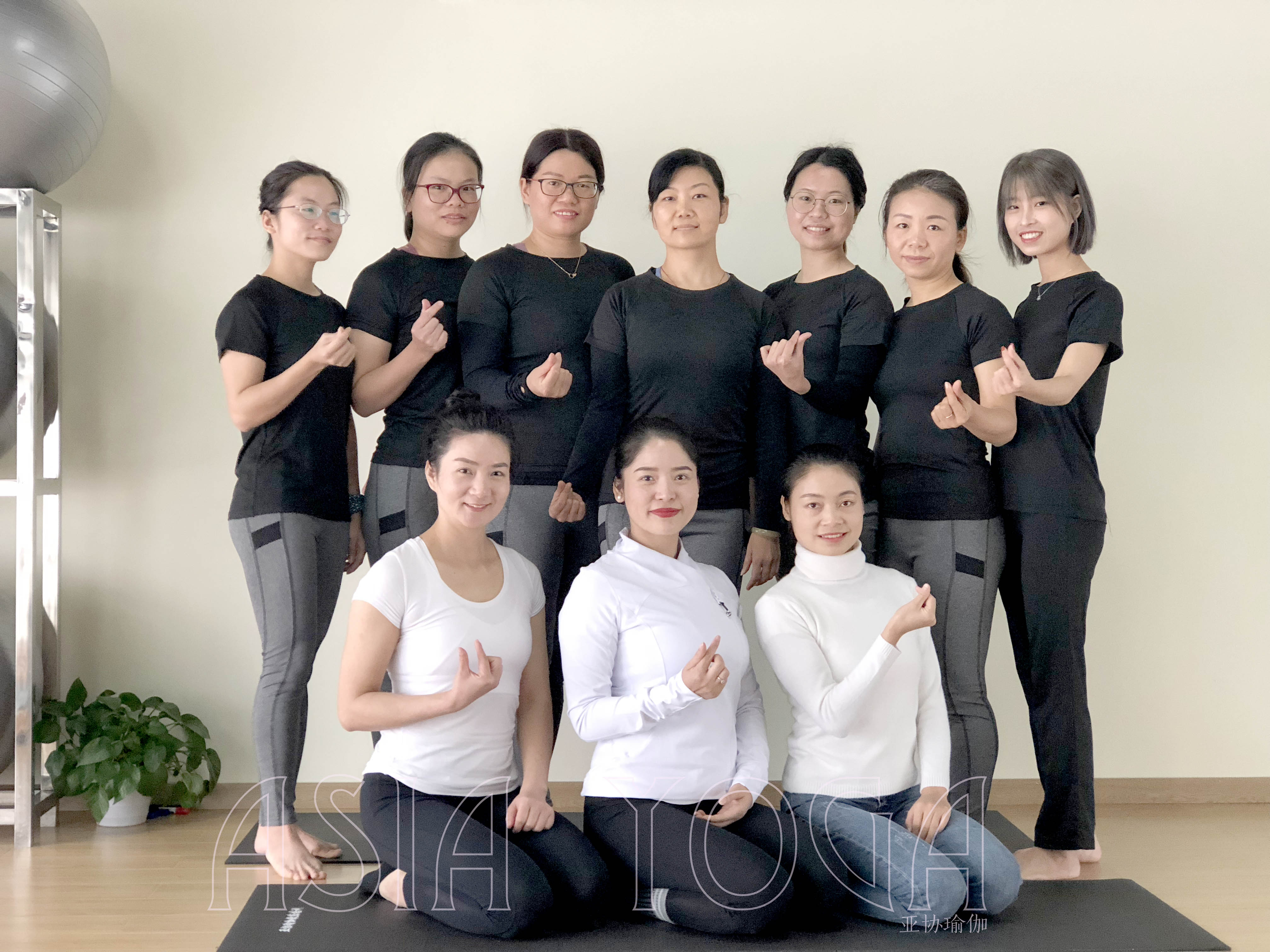 深圳亚协瑜伽第229届瑜伽教练培训周末班开班啦！