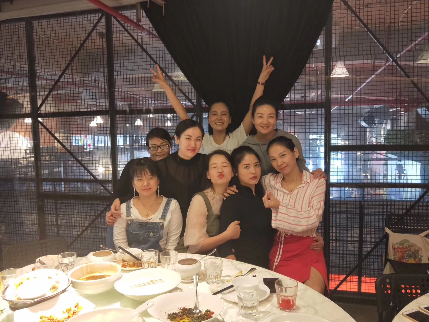 想当瑜伽教练，零基础可以考证吗？