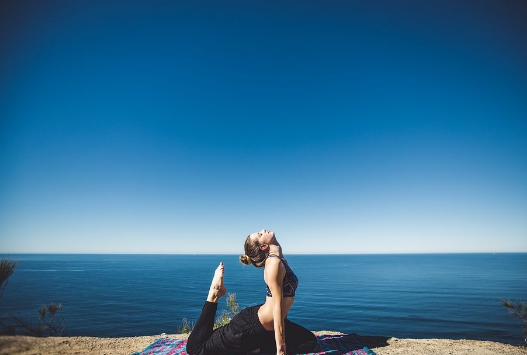 练习瑜伽时怎么调整自己的呼吸