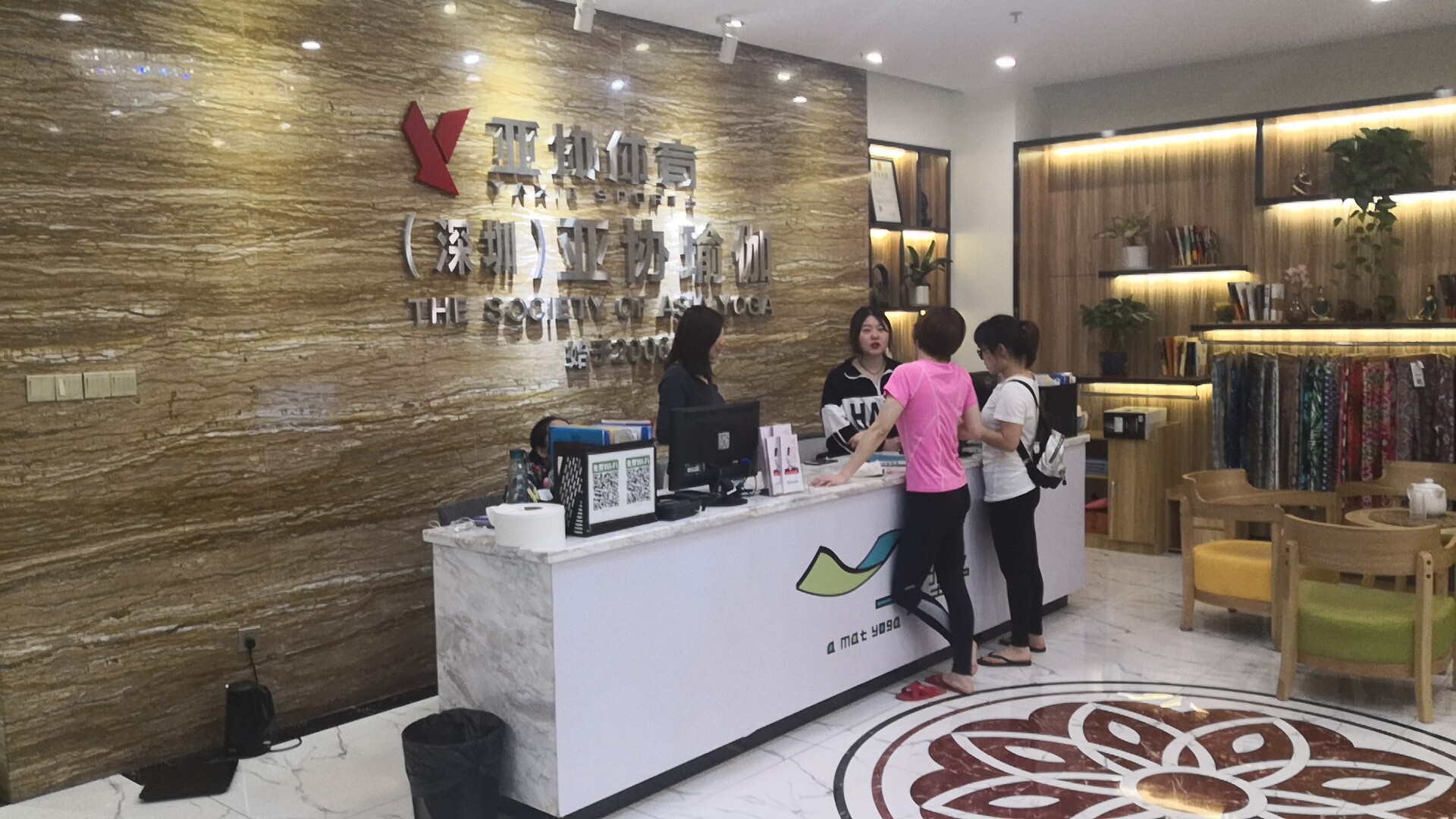 瑜伽馆加盟哪家好?需要多少钱?