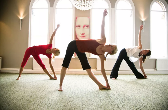 女性练瑜伽的三个关键时期分享